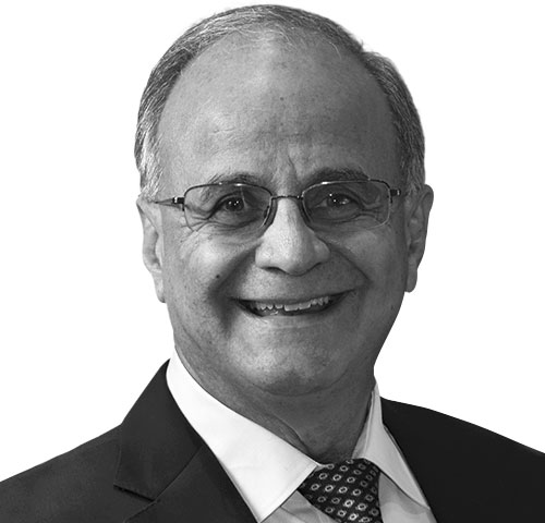 Michael Pikos